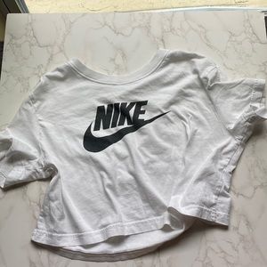 Nike crop top size S